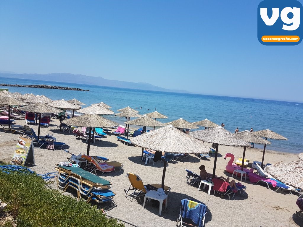 Spiaggia Di Agia Marina Creta Vacanzegreche