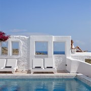 Mr and Mrs White Naoussa Paros