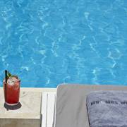 Mr and Mrs White Naoussa Paros