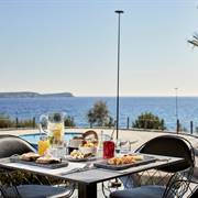 Poseidon of Paros Hotel & Spa