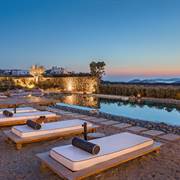 Portes-Suites-&-Villas-Mykonos-Glastros-Mykonos