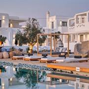 Portes-Suites-&-Villas-Mykonos-Glastros-Mykonos
