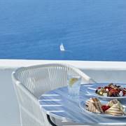Cliff-Side-Suites-Firostefani-Santorini
