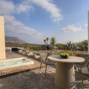 Vedema Luxury Collection Resort Megalokhori Santorini 