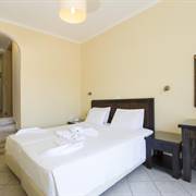 Virgina-hotel-3-vlamaris-samos