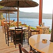 Samos-bay-3-main-street-samos 