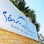 Samos-bay-3-main-street-samos 