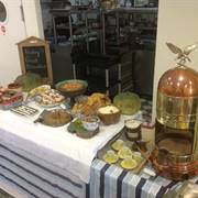 Samos-bay-3-main-street-samos 