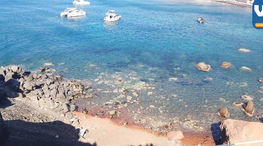 Red beach Akrotiri Santorini
