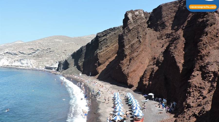 Red beach Akrotiri Santorini