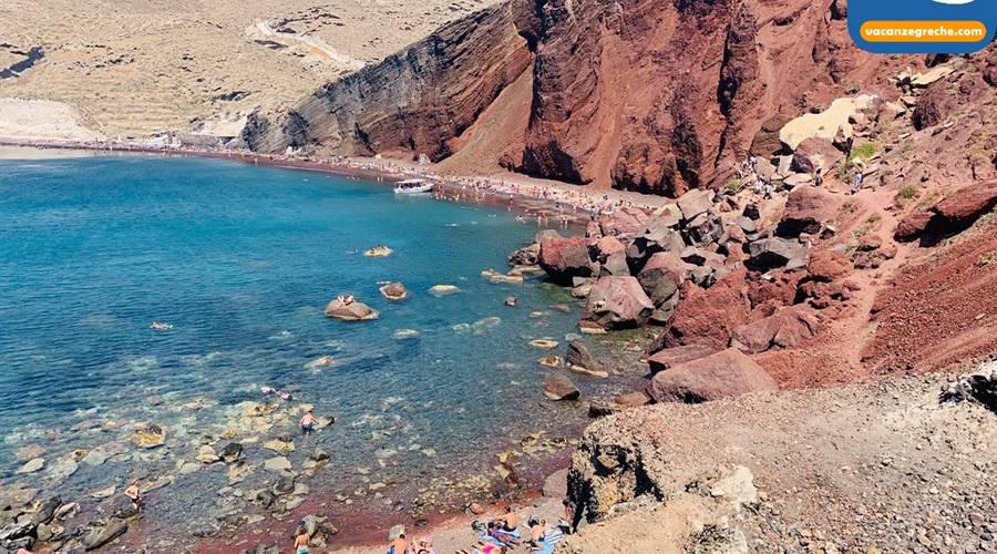 Red beach Akrotiri Santorini