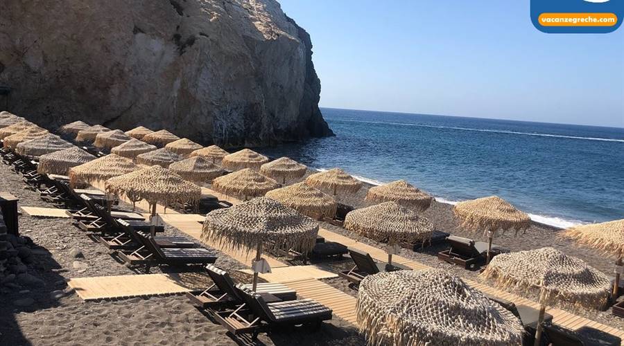 Spiaggia di Perissa Santorini