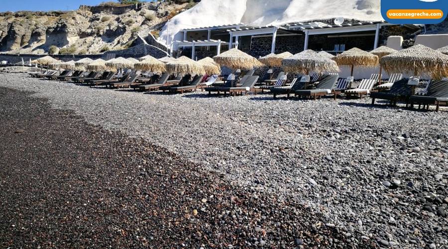 Spiaggia di Mesa Pigadia Santorini