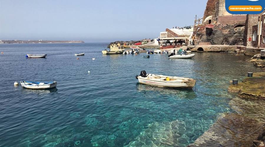 Baia di Amoudi Oia Santorini