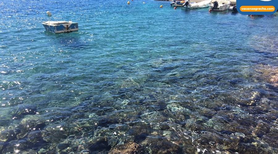 Baia di Amoudi Oia Santorini