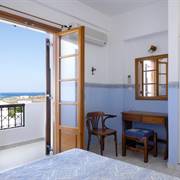 La Celestina Apartments Paros