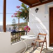 La Celestina Apartments Paros