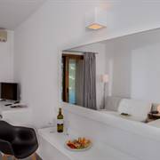 Cape Kanapitsa Hotel & Suites Skiathos