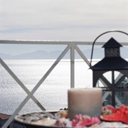 Stafylos Suites & Boutique hotel