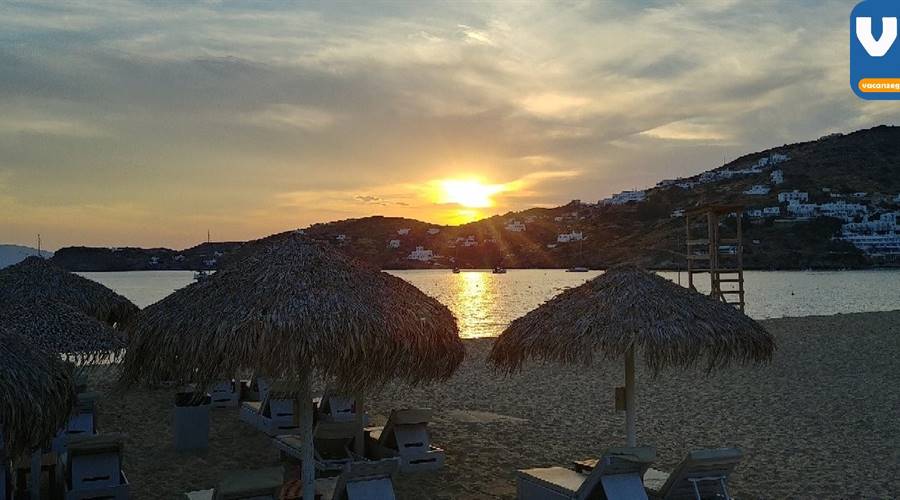 Spiaggia di Mylopotas Ios