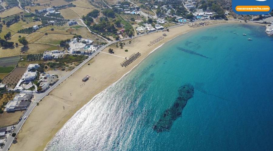 Spiaggia di Mylopotas Ios