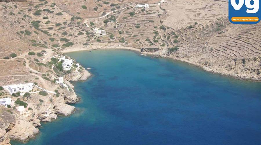 Spiaggia di Kolitsani Ios