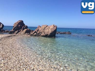 Spiaggia di Potami Karlovasi Samos