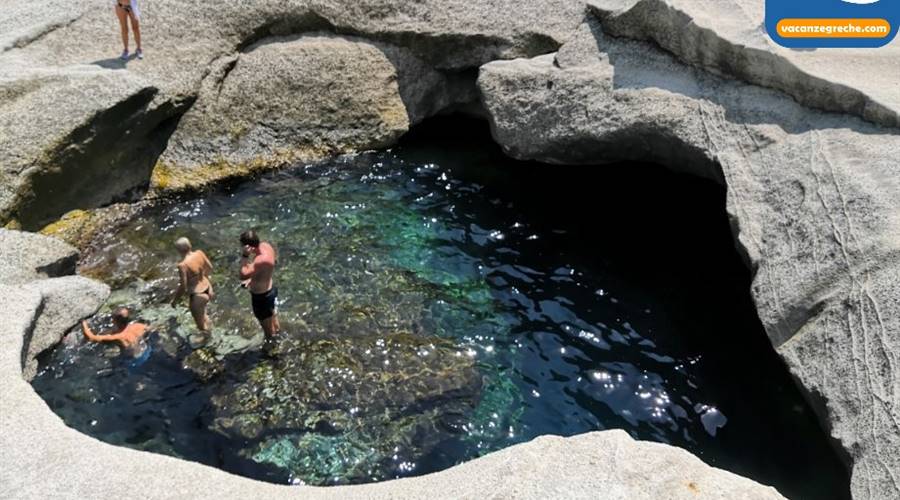 Spiaggia di Sarakiniko Milos
