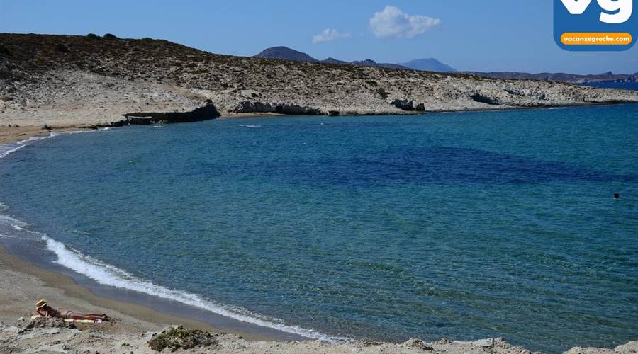 Spiaggia di Alogomandra Milos