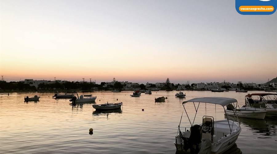 Spiaggia di Pollonia Milos