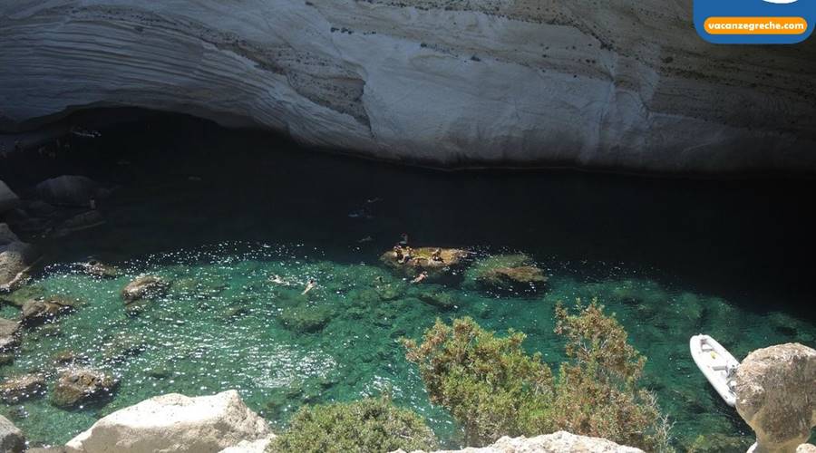 Spiaggia di Sikia Milos