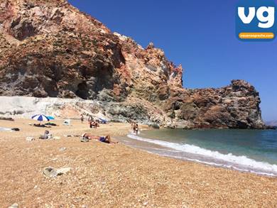 Spiaggia di Thiorichia Milos