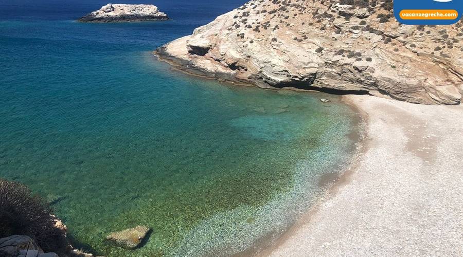 Spiaggia di Livadaki Folegandros