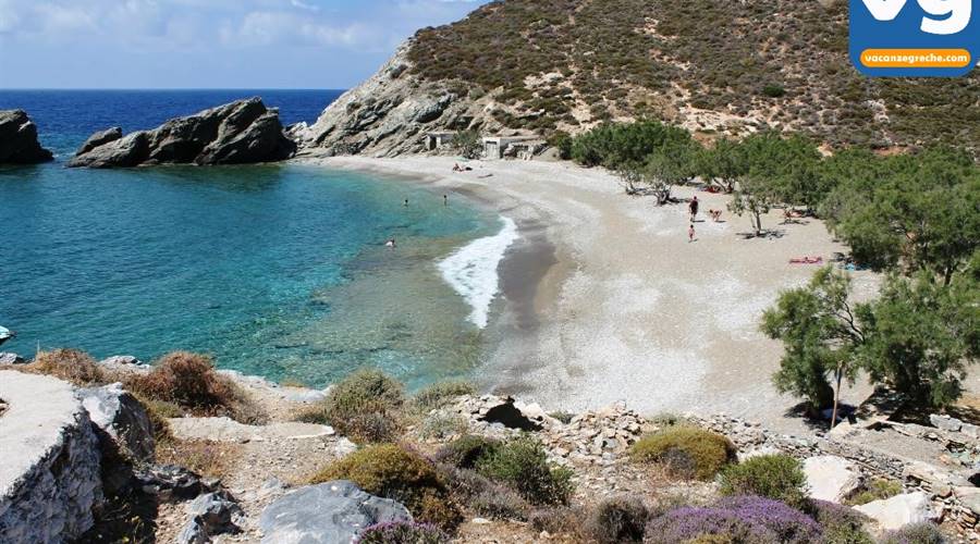 Spiaggia di Agios Nikolaos Folegandros