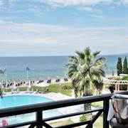 Acrotel-Lily-Ann-Beach