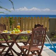 Villa-fronte-mare-skala