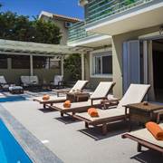 Villa-fronte-mare-skala