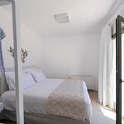 Kymo Luxury Suites Paros