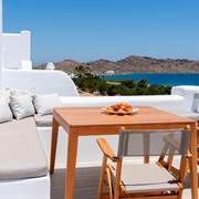 Kymo Luxury Suites Paros
