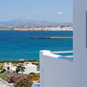Kymo Luxury Suites Paros