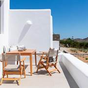 Kymo Luxury Suites Paros