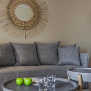 Meliti Waterfront Suites 