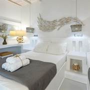 Blue Waves Suites & Apartments - To Kyma Isola di Paros