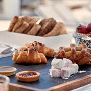 Mr and Mrs White Paros