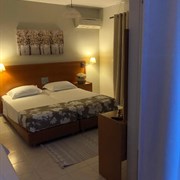 Philippos Studios & Apartments KOs